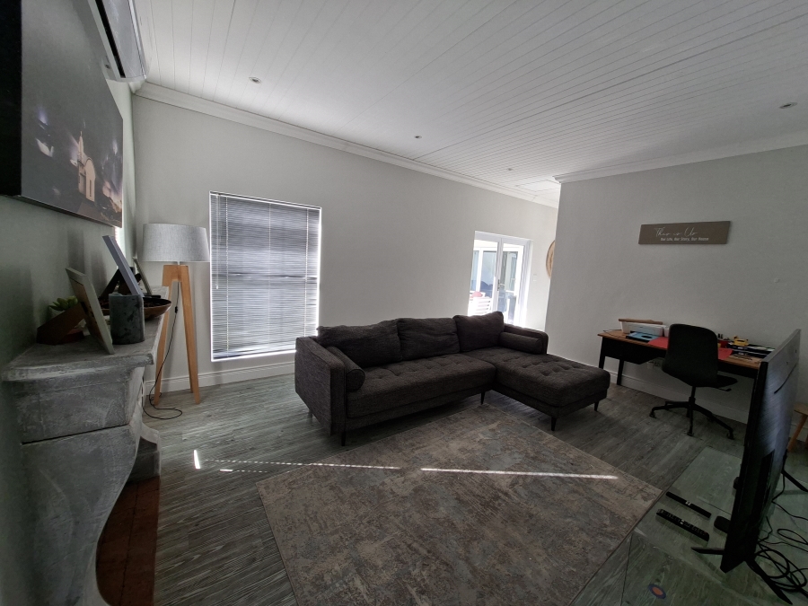 To Let 3 Bedroom Property for Rent in Croydon Vineyard Estate Western Cape